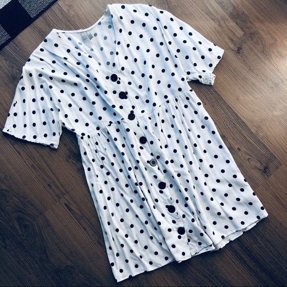 asos white & black swing dress size 2✨